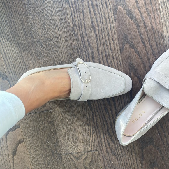 Reiss Women's Suede Buckle Detail Loafers 7.5 - Picture 12 of 12